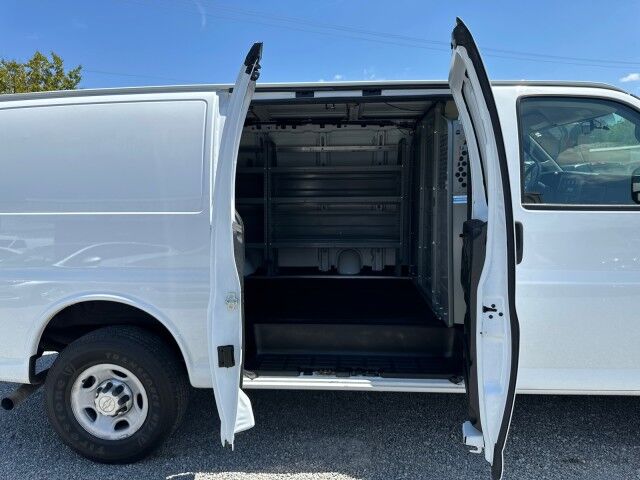 2017 Chevrolet Express 2500 Cargo Van w/ Bin Package Ashland VA
