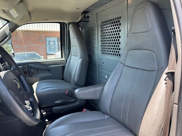 2017 Chevrolet Express 2500 Cargo Van w/ Bin Package Ashland VA
