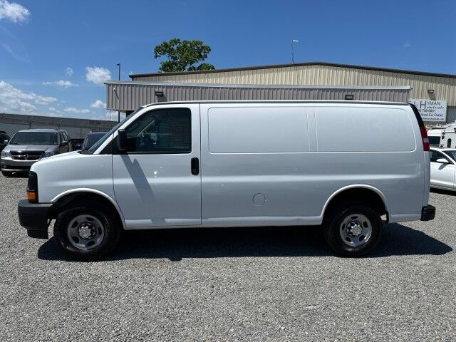 2017 Chevrolet Express 2500 Cargo Van w/ Bin Package Ashland VA