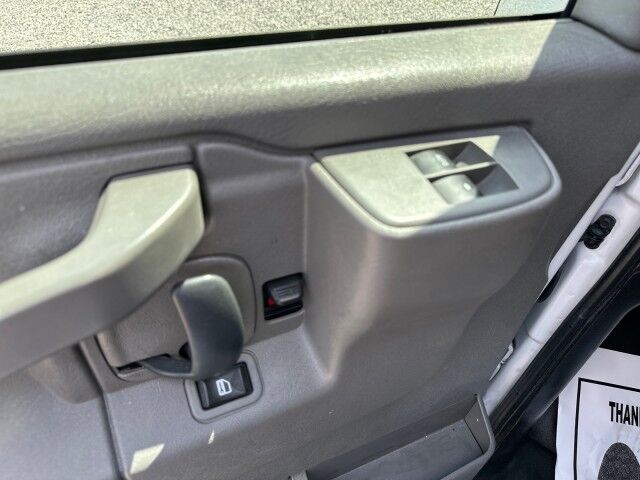 2017 Chevrolet Express 2500 Cargo Van w/ Bulkhead Ashland VA