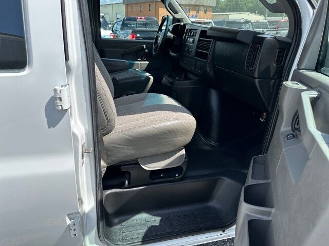 2017 Chevrolet Express 2500 Cargo Van w/ Bulkhead Ashland VA