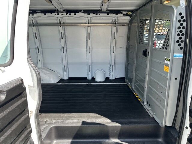 2017 Chevrolet Express 2500 Cargo Van w/ Bulkhead Ashland VA