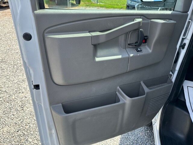 2017 Chevrolet Express 2500 Cargo Van w/ Bulkhead Ashland VA
