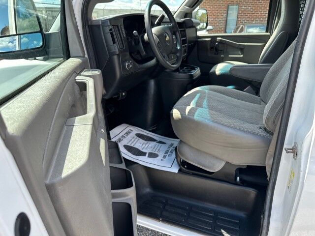 2017 Chevrolet Express 2500 Cargo Van w/ Bulkhead Ashland VA