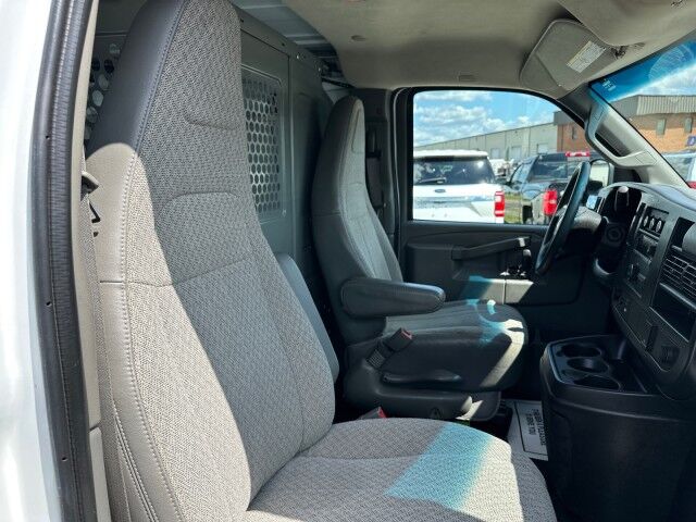 2017 Chevrolet Express 2500 Cargo Van w/ Bulkhead Ashland VA