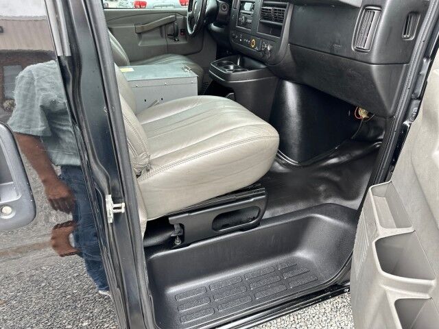 2017 Chevrolet Express 2500 Cargo Van w/ Ladder Rack Ashland VA
