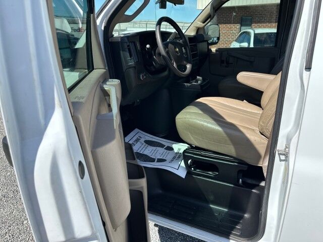 2017 Chevrolet Express 2500 Cargo Van w/ Ladder Rack & Bins Ashland VA