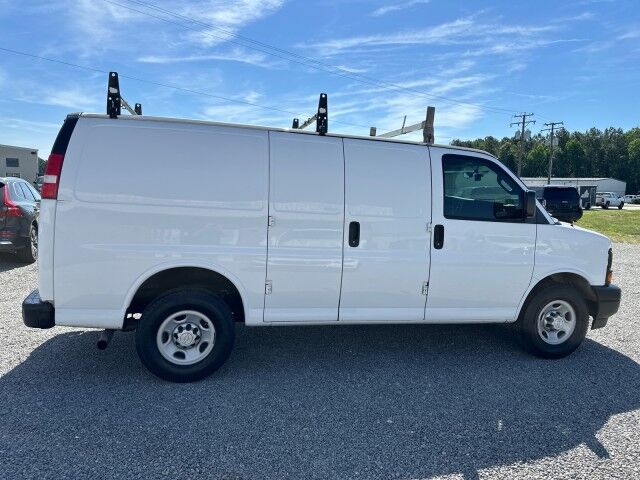 2017 Chevrolet Express 2500 Cargo Van w/ Ladder Rack & Bins Ashland VA