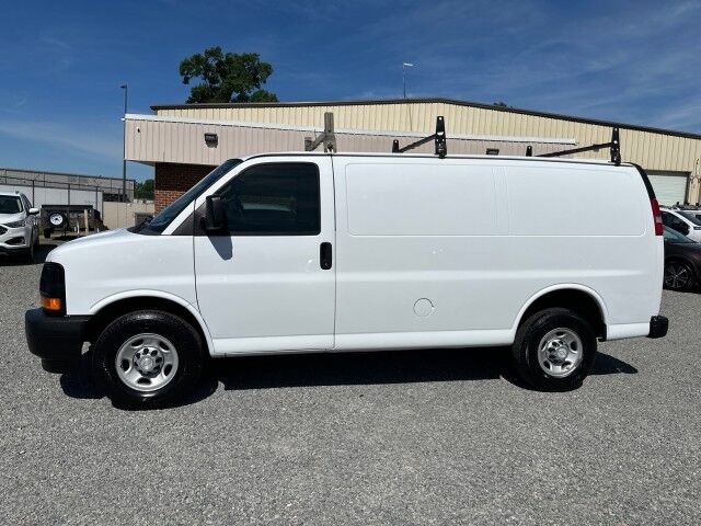 2017 Chevrolet Express 2500 Cargo Van w/ Ladder Rack & Bins Ashland VA