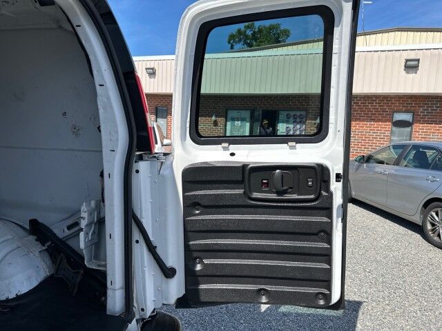 2017 Chevrolet Express 2500 Cargo Van w/ Ladder Rack & Bins Ashland VA