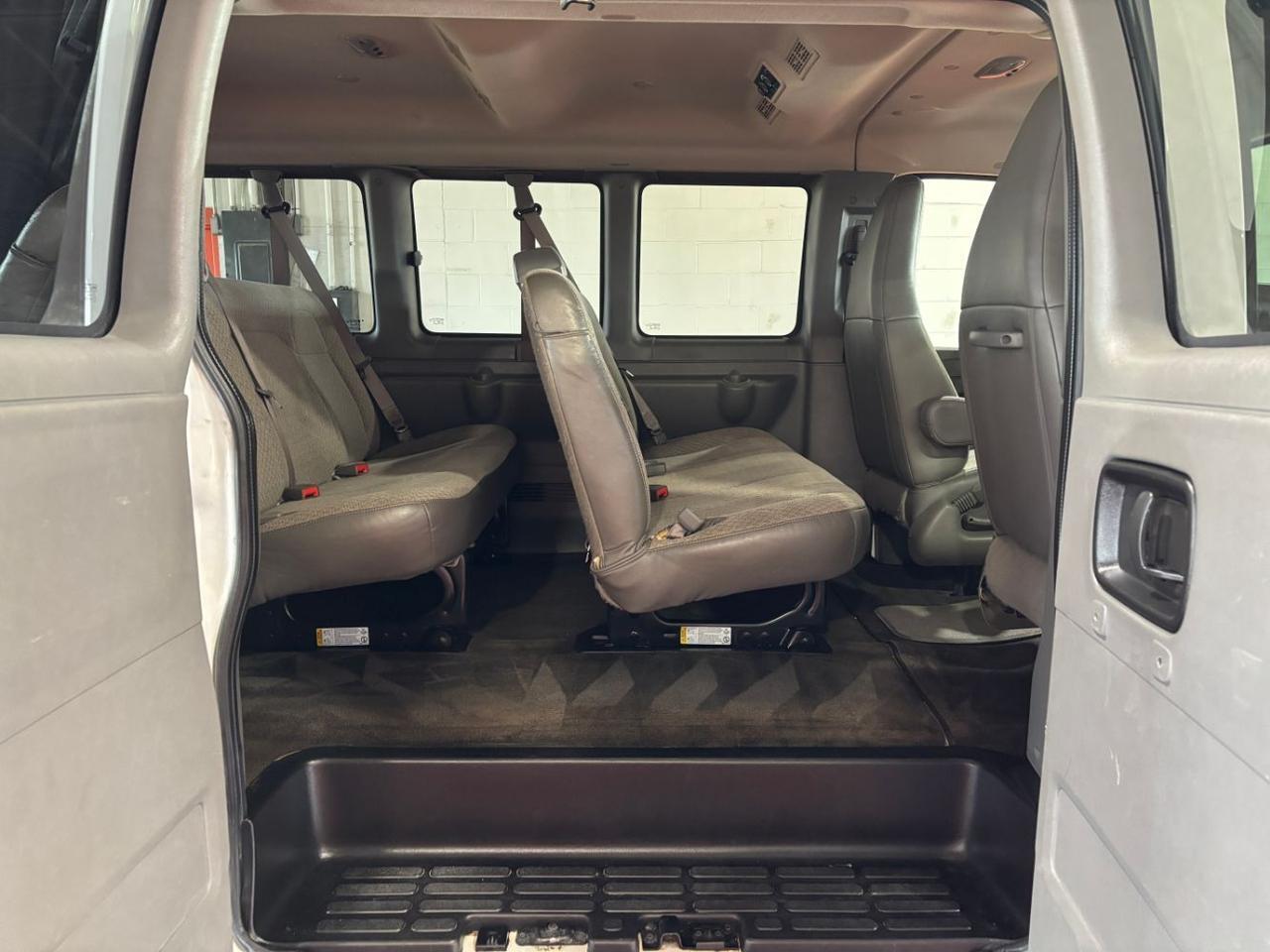 2017 Chevrolet Express 2500 LT Franklin OH