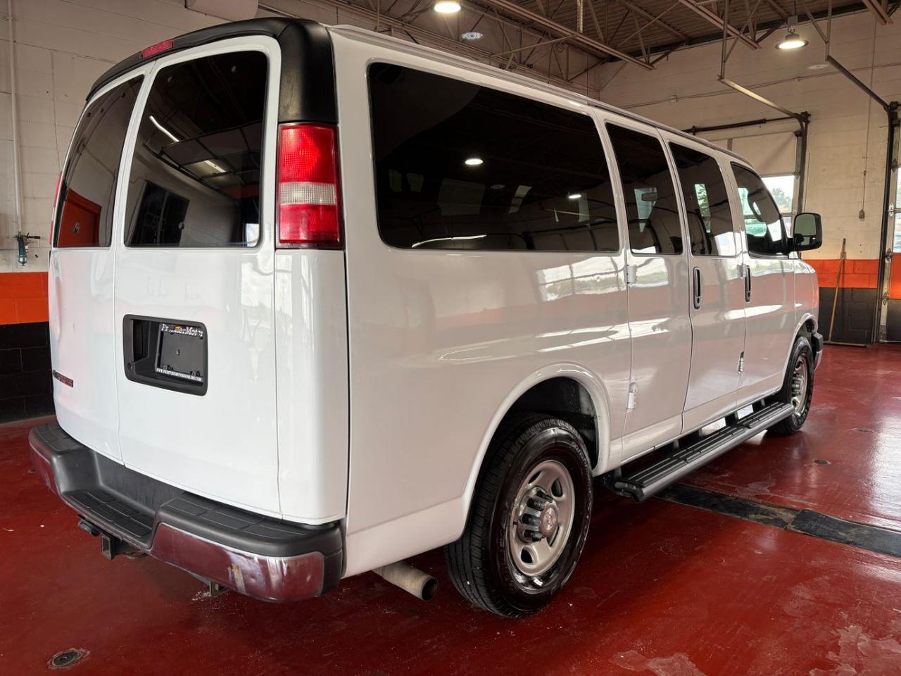2017 Chevrolet Express 2500 LT Franklin OH