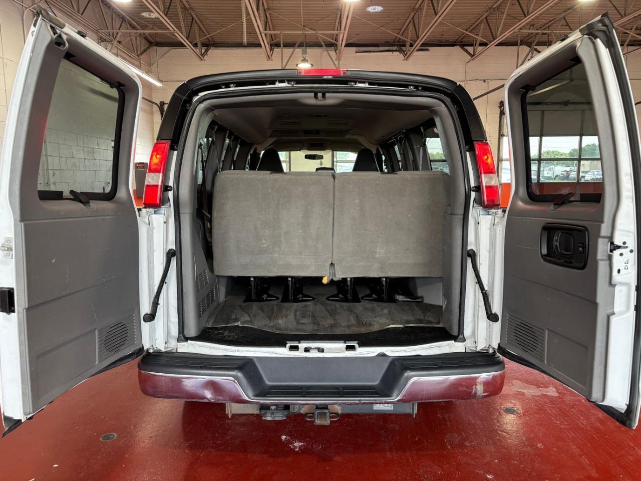 2017 Chevrolet Express 2500 LT Franklin OH