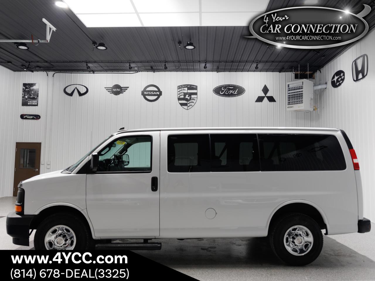 2017 Chevrolet Express 2500 Passenger LS 12-Passenger Cranberry PA