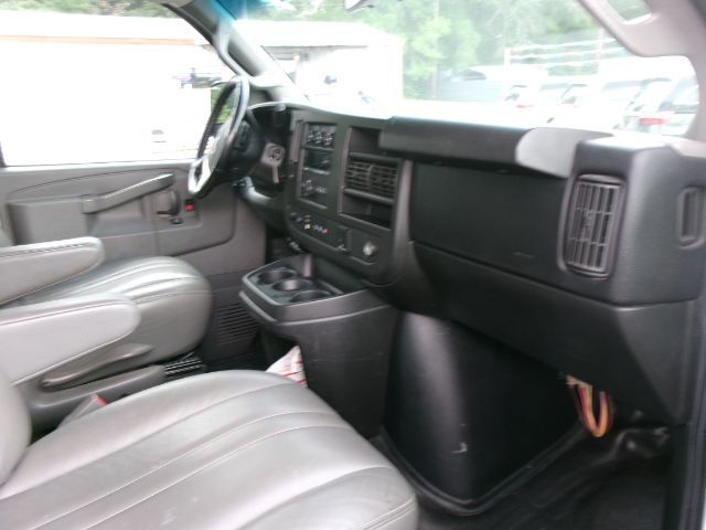 2017 Chevrolet Express 2500 Work Van Shreveport LA