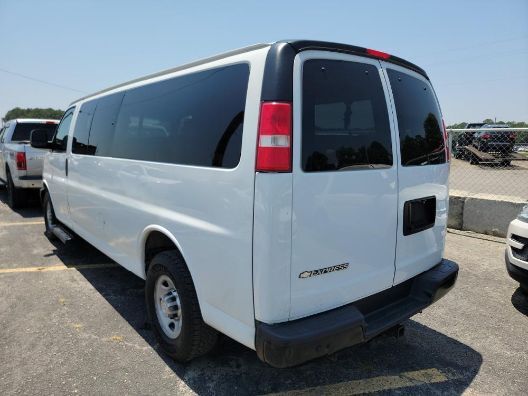 2017 Chevrolet Express 3500 LS 1LS 155.0 WB