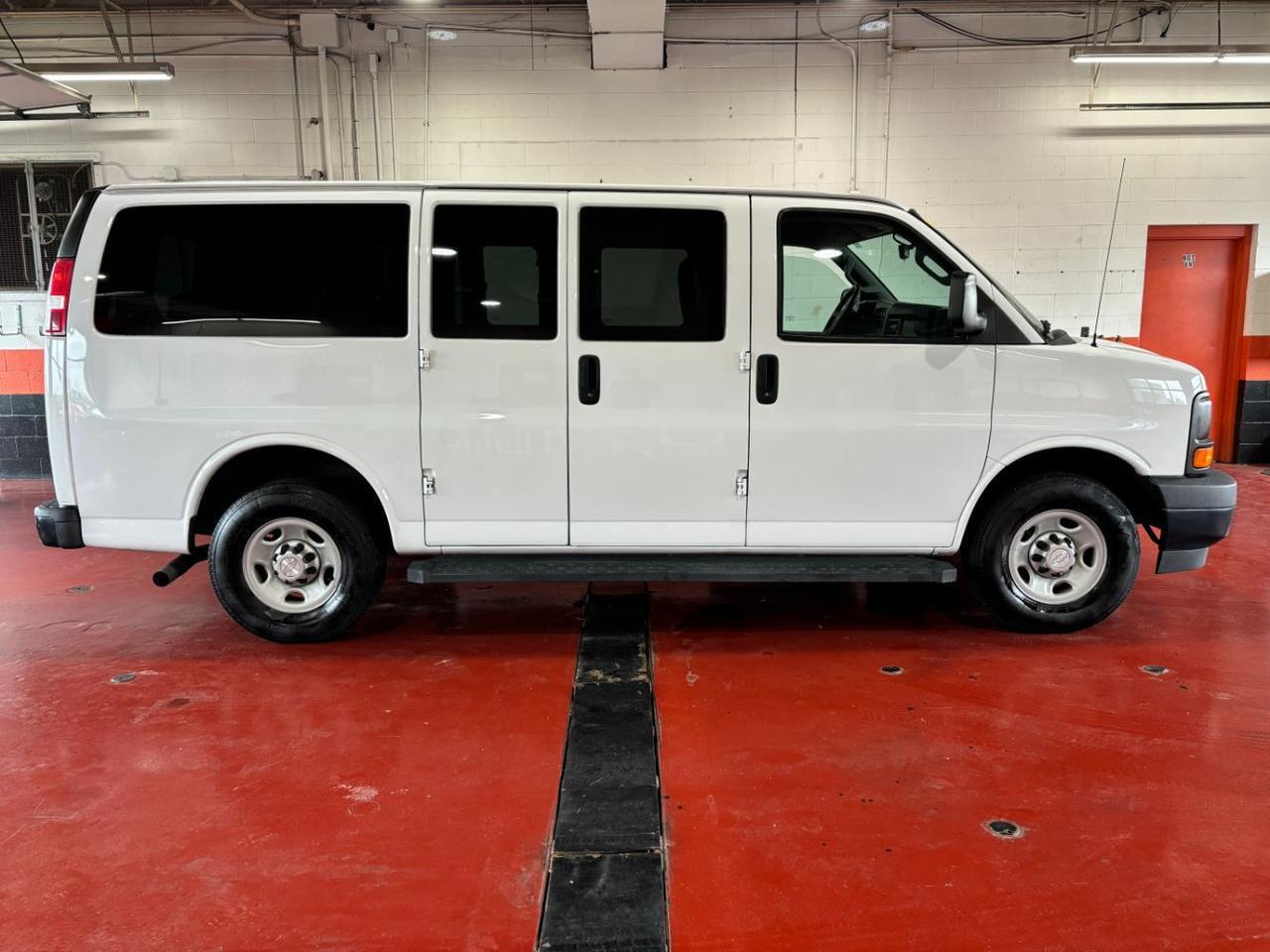 2017 Chevrolet Express 3500 LS Franklin OH