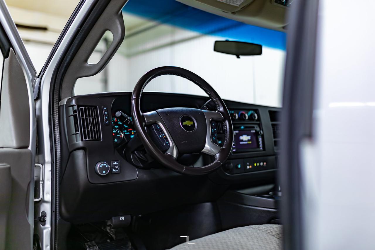 2017 Chevrolet Express 3500 LT 12 Passenger Nav Red Deer AB