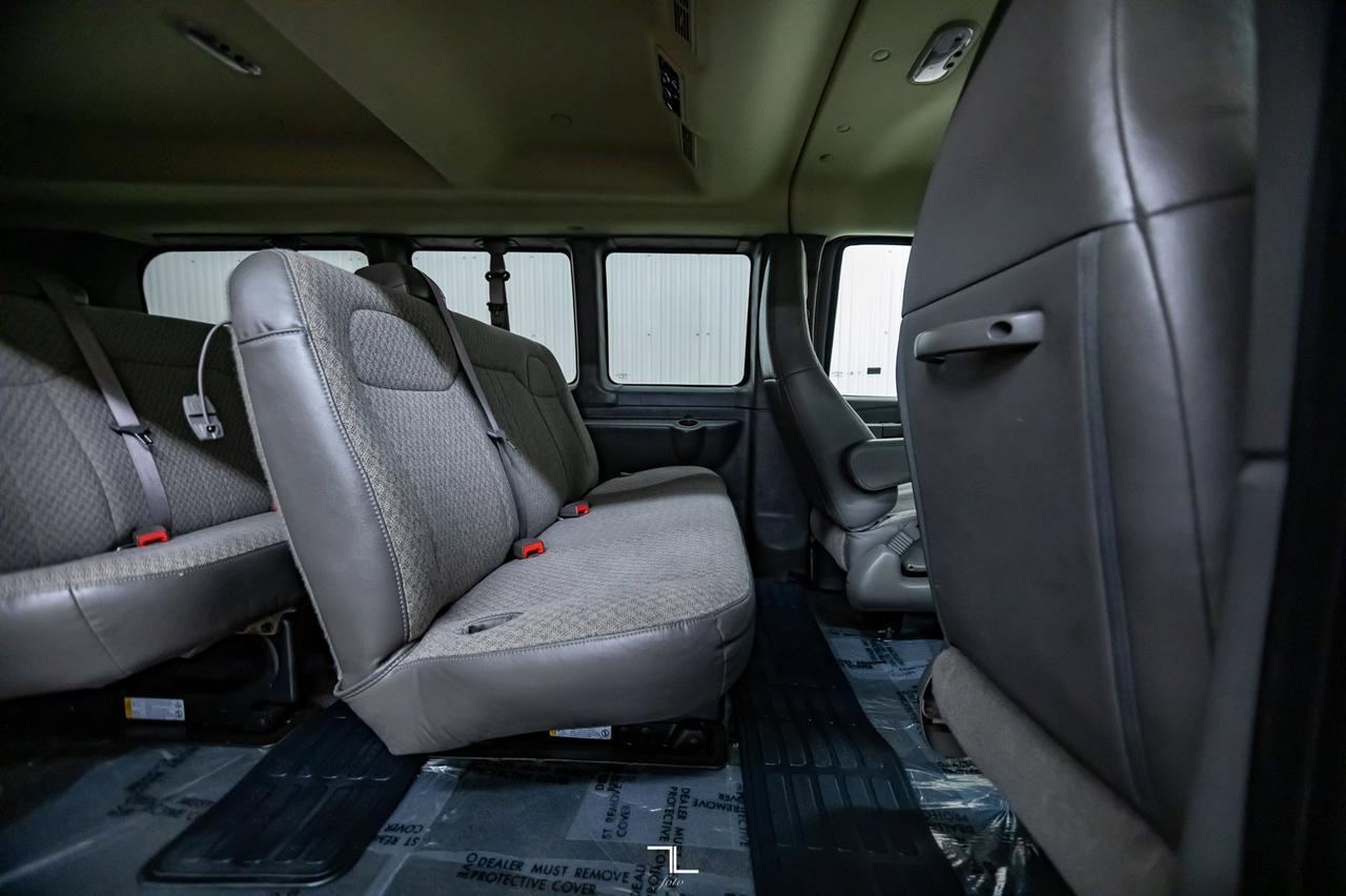 2017 Chevrolet Express 3500 LT 12 Passenger Nav Red Deer AB