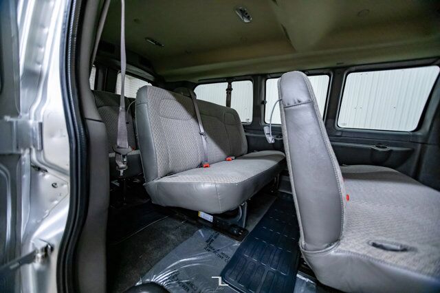 2017 Chevrolet Express 3500 LT 12 Passenger Nav Red Deer AB