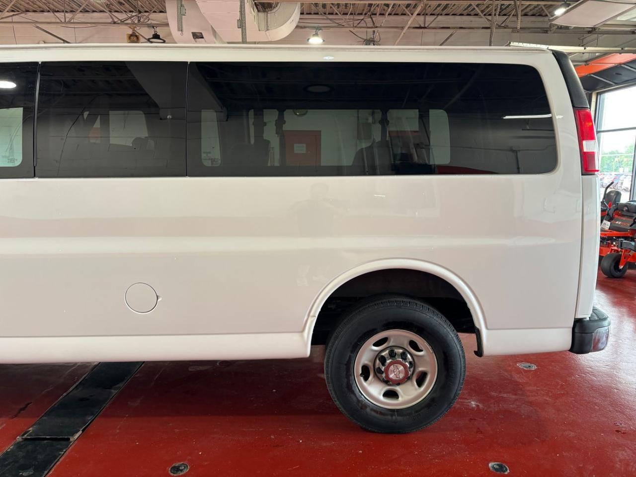 2017 Chevrolet Express 3500 LT Franklin OH