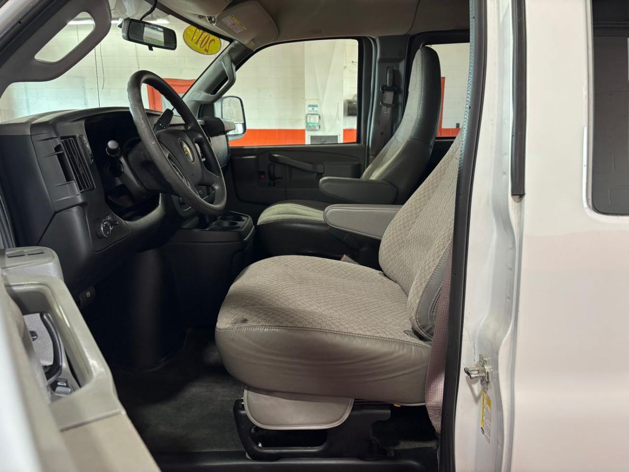 2017 Chevrolet Express 3500 LT Franklin OH