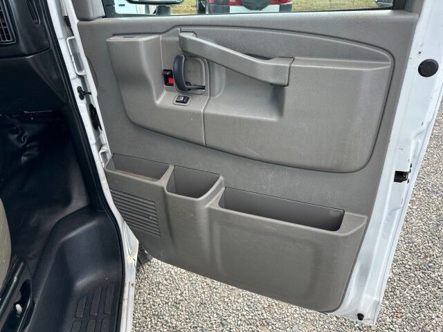 2017 Chevrolet Express 3500 Reading Enclosed Service Body Ashland VA