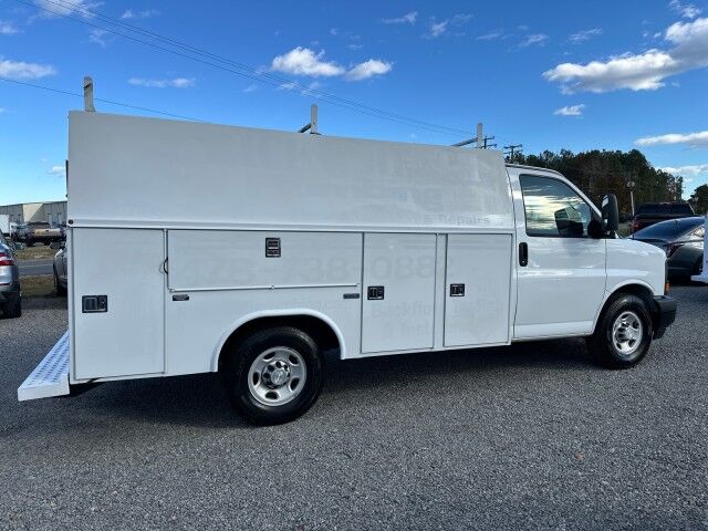 2017 Chevrolet Express 3500 Reading Enclosed Service Body Ashland VA