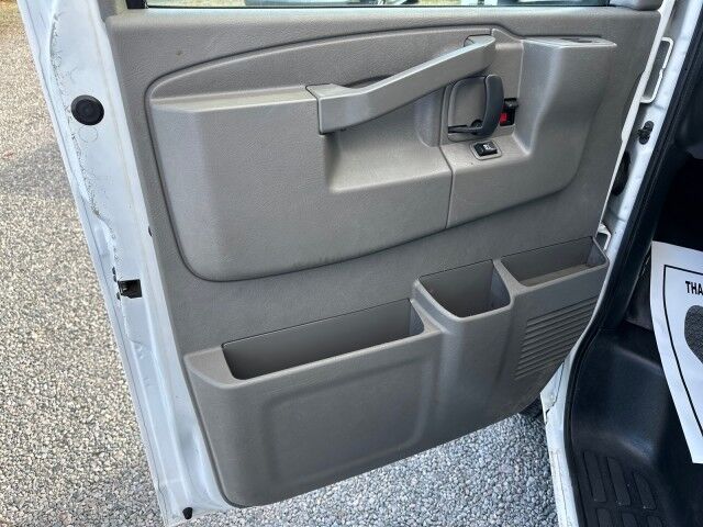 2017 Chevrolet Express 3500 Reading Enclosed Service Body Ashland VA