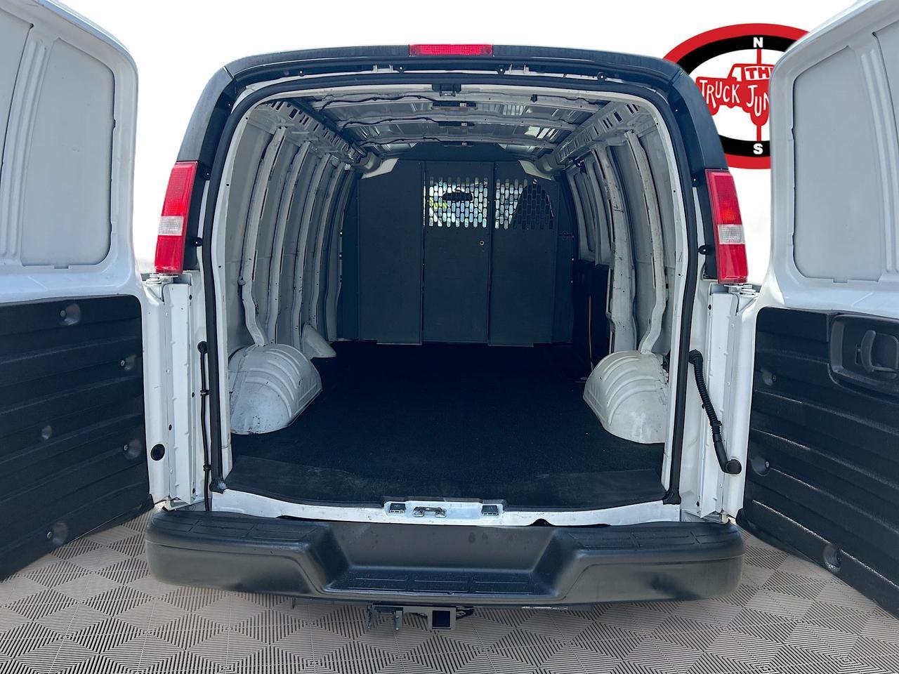 2017 Chevrolet Express Cargo Van RWD 2500 Venice FL