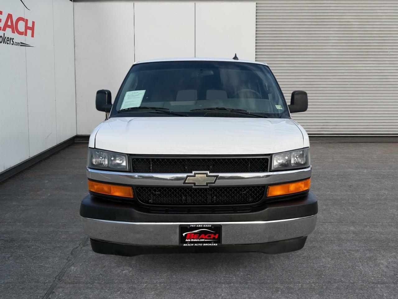 2017 Chevrolet Express Passenger LT, BLUETOOTH, USB, AUX, AUTOMATIC HEADLIGHTS, POWERED WINDOWS, STEERING WHEEL CONTROLS, KEYLESS ENTRY, 12 SEATS, CLEAN CARFAX! Norfolk VA