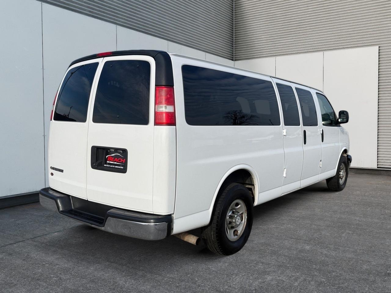 2017 Chevrolet Express Passenger LT, BLUETOOTH, USB, AUX, AUTOMATIC HEADLIGHTS, POWERED WINDOWS, STEERING WHEEL CONTROLS, KEYLESS ENTRY, 12 SEATS, CLEAN CARFAX! Norfolk VA
