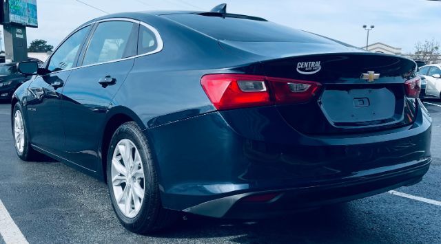 2017 Chevrolet Malibu - SAR 1LT