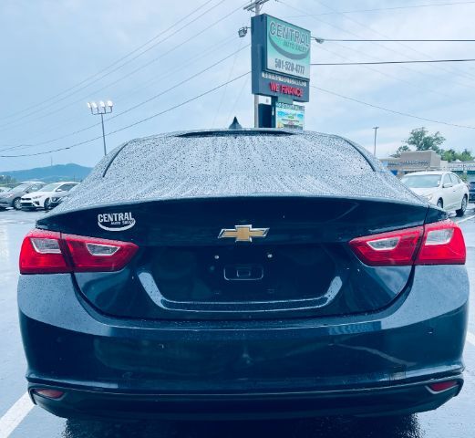 2017 Chevrolet Malibu - SAR/RARS 1LT Hot Springs AR