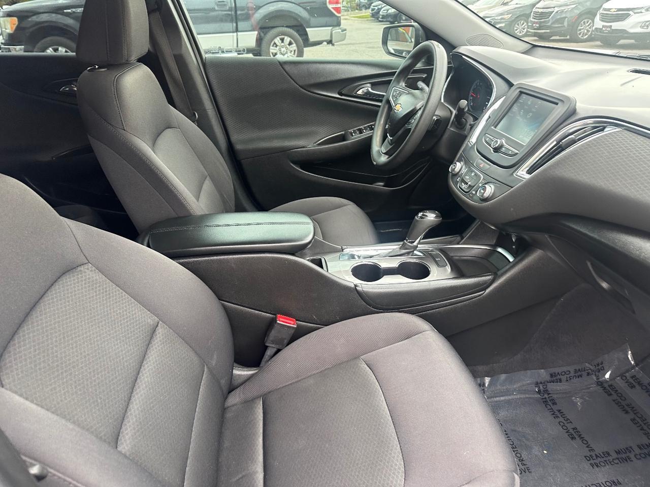 2017 Chevrolet Malibu 1LT Austin TX