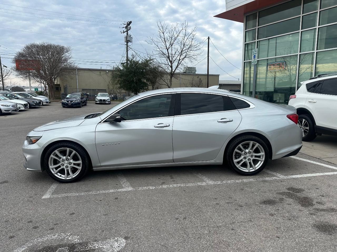 2017 Chevrolet Malibu 1LT Austin TX