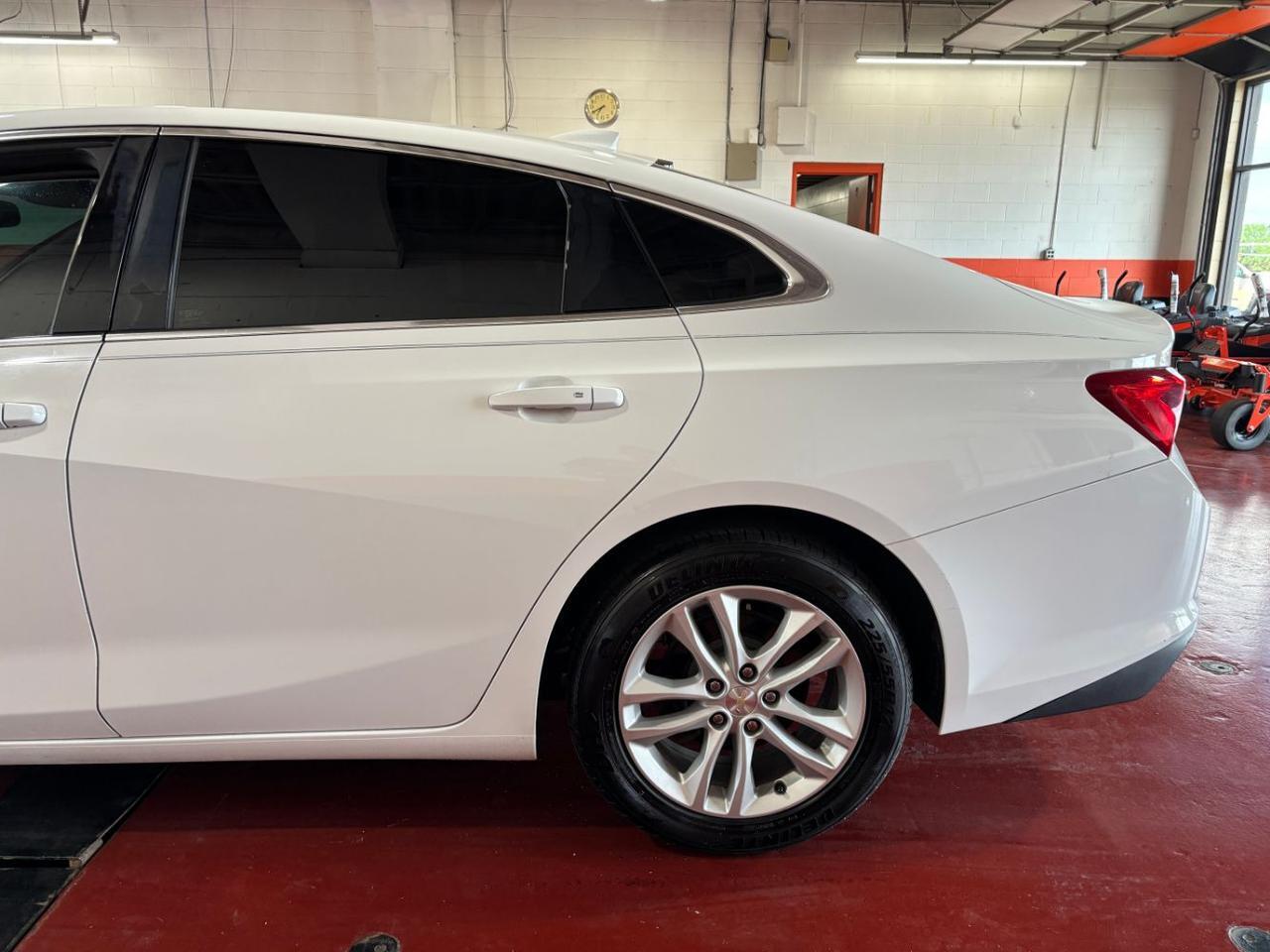 2017 Chevrolet Malibu 1LT Franklin OH