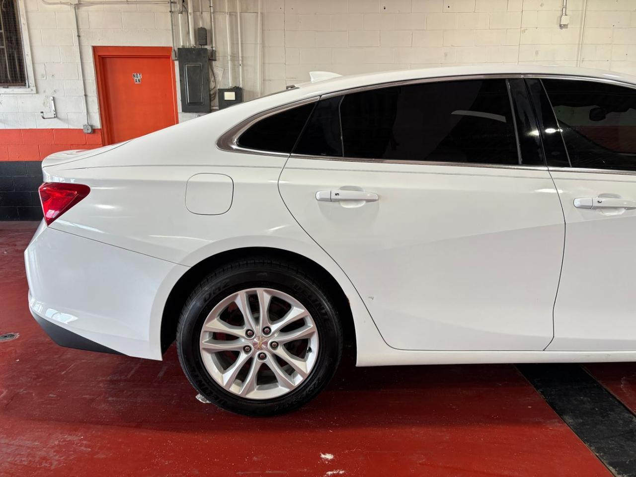 2017 Chevrolet Malibu 1LT Franklin OH