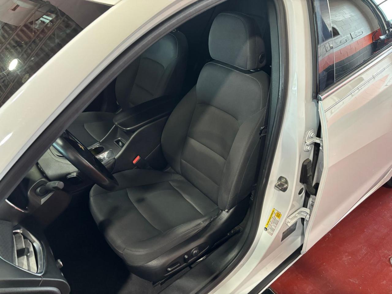 2017 Chevrolet Malibu 1LT Franklin OH