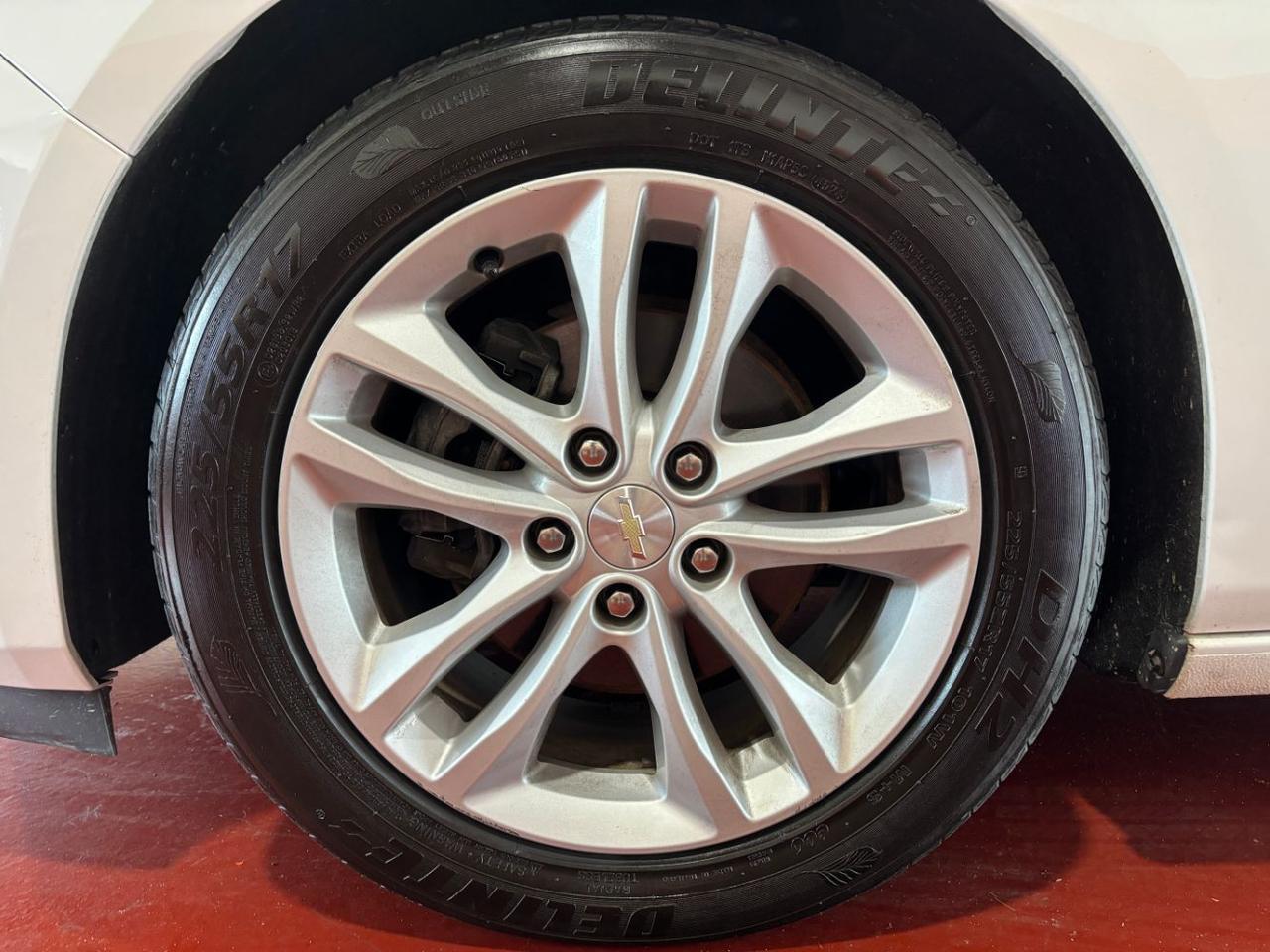 2017 Chevrolet Malibu 1LT Franklin OH