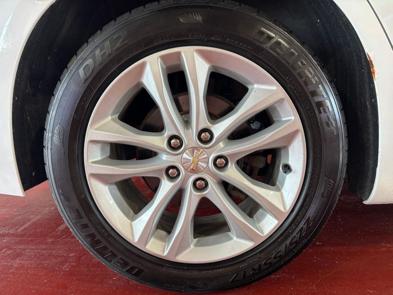 2017 Chevrolet Malibu 1LT Franklin OH