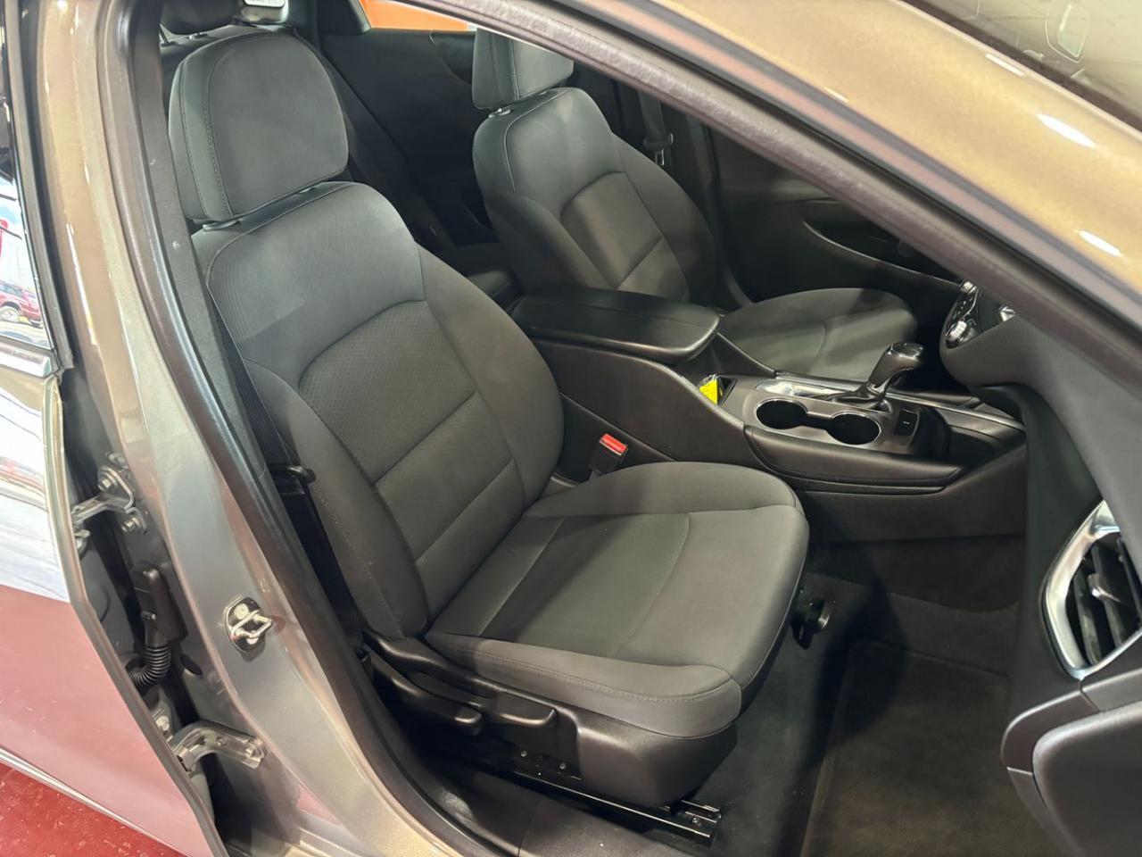 2017 Chevrolet Malibu 1LT Franklin OH