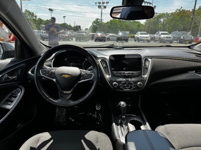 2017 Chevrolet Malibu 1LT Indianapolis IN