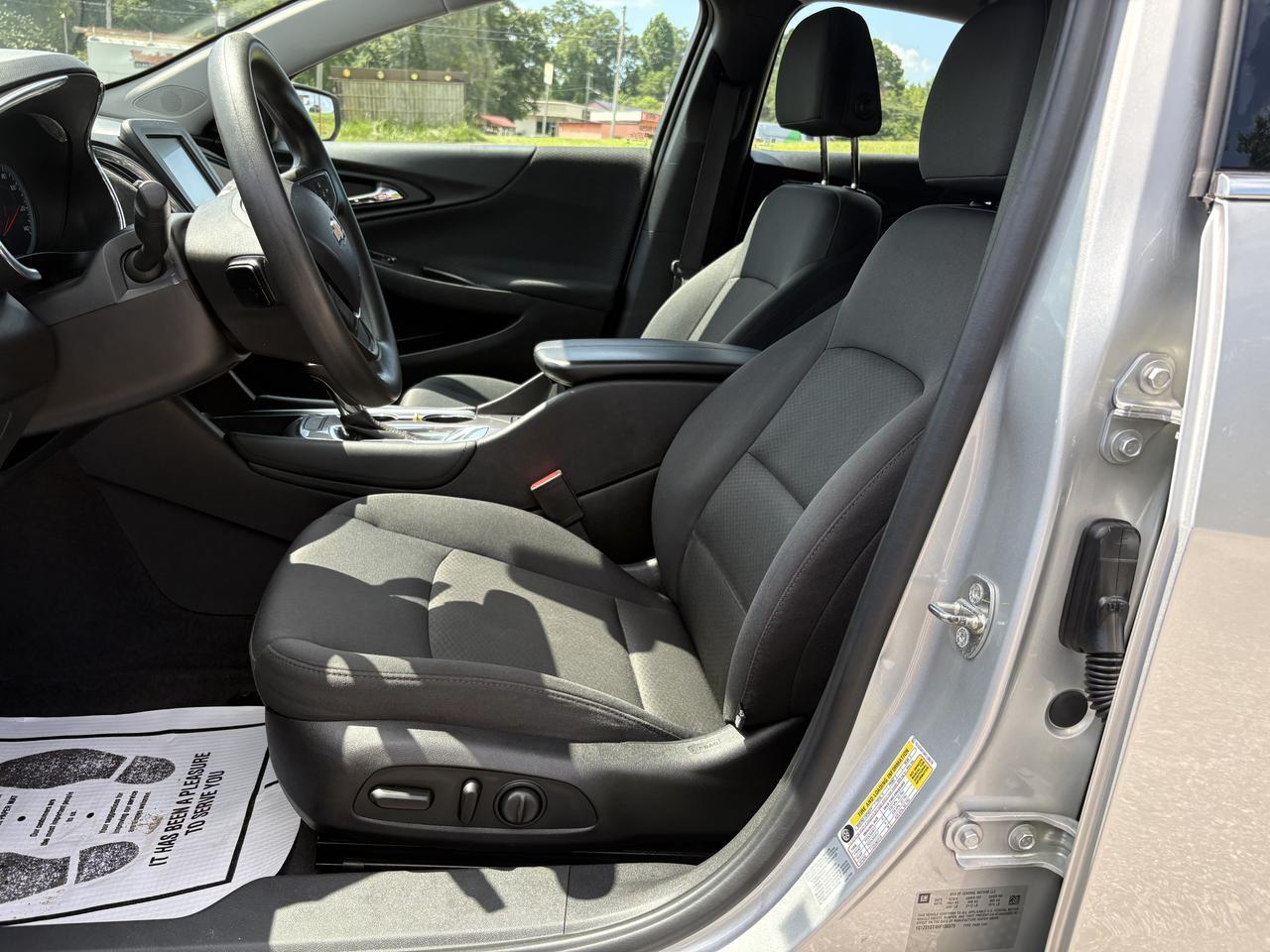 2017 Chevrolet Malibu 1LT Meridian MS