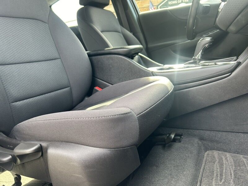 2017 Chevrolet Malibu LT - 1 OWNER - LOW MILES Webster MA