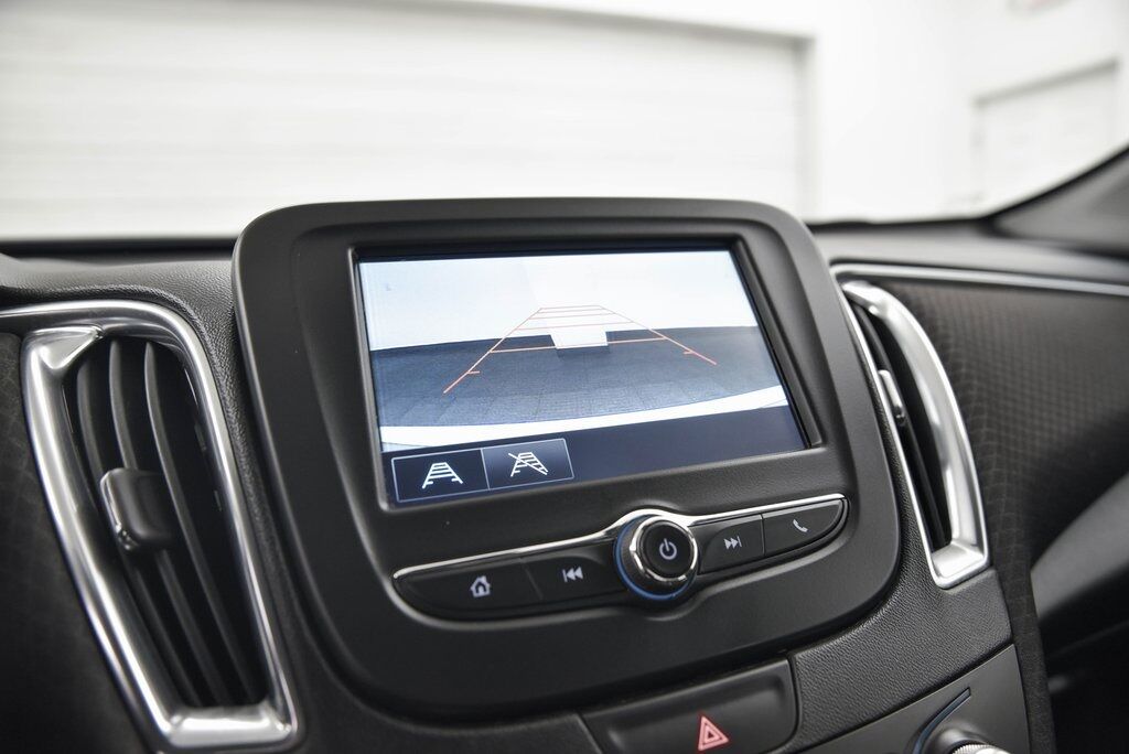 2017 Chevrolet Malibu LT Akron OH