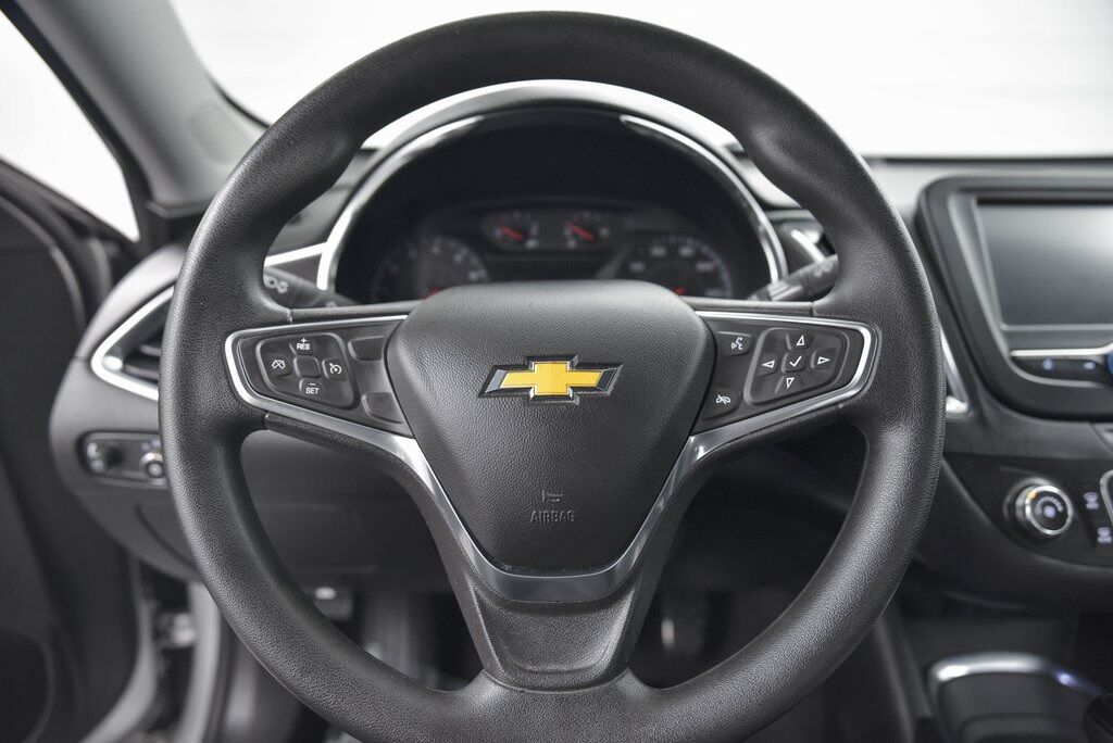 2017 Chevrolet Malibu LT Akron OH