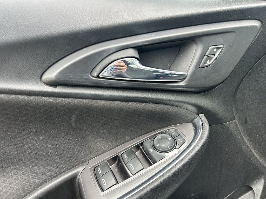 2017 Chevrolet Malibu LT Crestwood KY