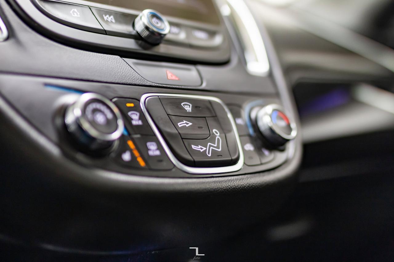 2017 Chevrolet Malibu LT Leather Roof Nav BCam Red Deer AB