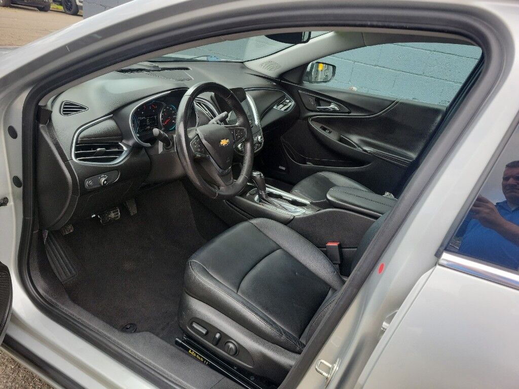 2017 Chevrolet Malibu LT Vestal NY